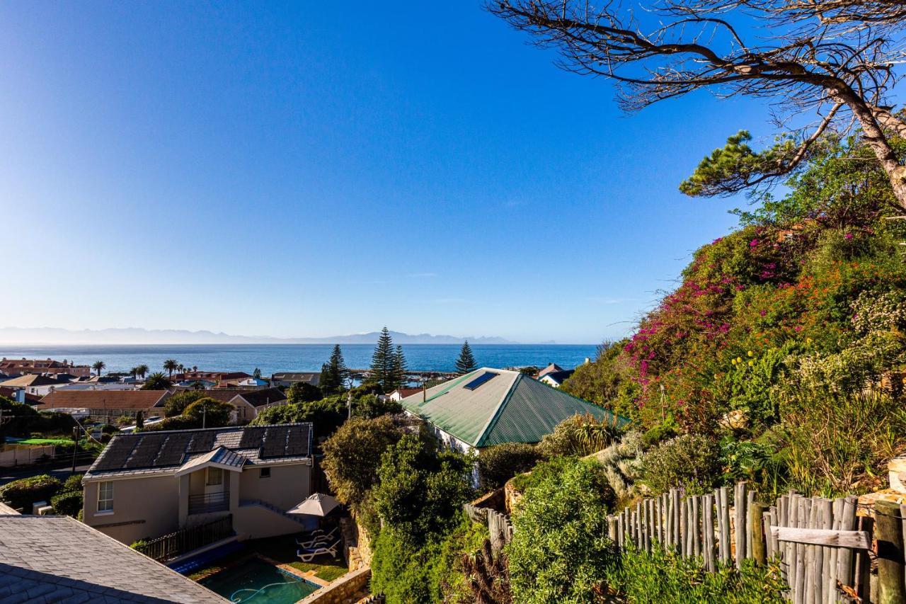 Zonnendal Family Home in charming Kalk Bay Kapstadt Exterior foto