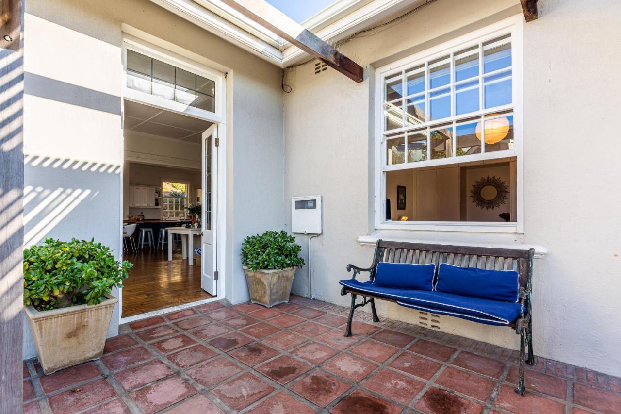 Zonnendal Family Home in charming Kalk Bay Kapstadt Exterior foto